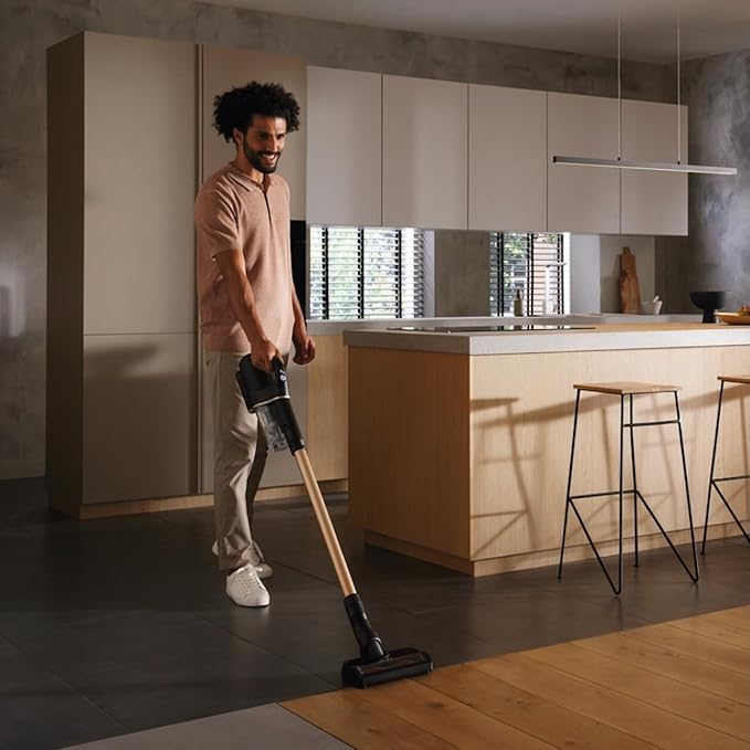 Miele Duoflex Total Care Vacuum Cleaner, Cordless and Bagless Multi-Use, Multi-Floor Flexible Stick Vacuum with 4 Attachable Brushes and Accessories, in Obsidian Black / Rose Gold